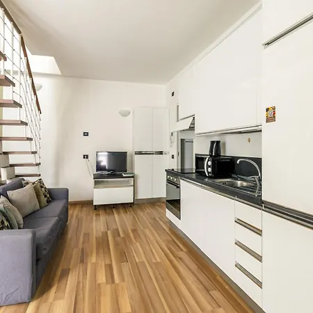 Candiani C3 Quadrilocale 2 Livelli Lägenhet Milano