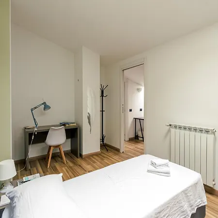 Lägenhet Candiani C3 Quadrilocale 2 Livelli Milano