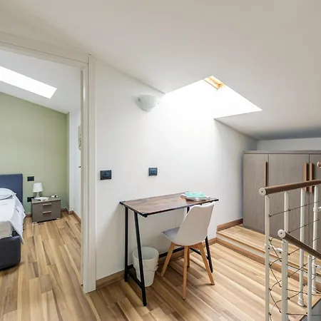 Candiani C3 Quadrilocale 2 Livelli Lägenhet