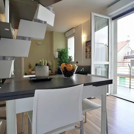 Candiani C3 Quadrilocale 2 Livelli Lägenhet Milano