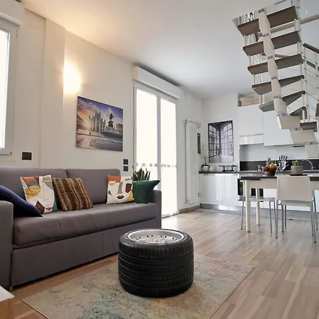 Lägenhet Candiani C3 Quadrilocale 2 Livelli Milano